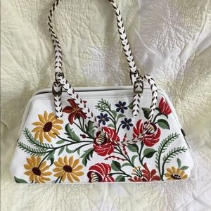 Isabelle Fiore Leather Handbag
